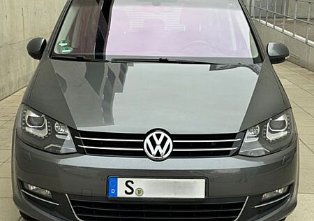 VW Sharan Volkswagen 2.0 TDI DSG 125kW BMotion Tech Highli...