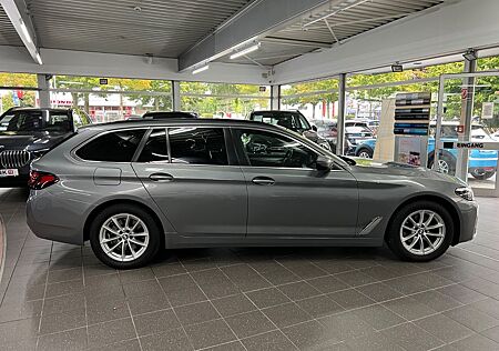 BMW 520d Touring xD AHK+SH+Park+Driving Assist+KAM.
