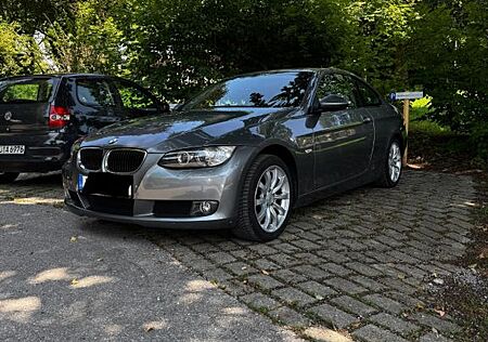 BMW 320i Coupé - Xenon