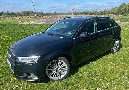 Audi A3 30 TDI -Virtual Cockpit Werkswagen
