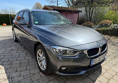 BMW 320d xDrive Touring Automatic -