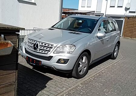 Mercedes-Benz ML 350 CDI 4MATIC -