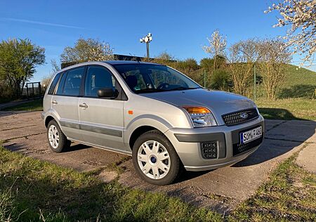 Ford Fusion 1,25 Ambiente Ambiente