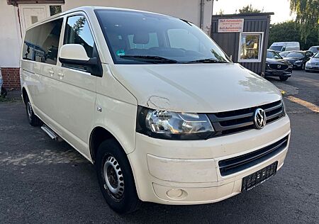 VW T5 Transporter Volkswagen Bus Caravelle Trendline lang