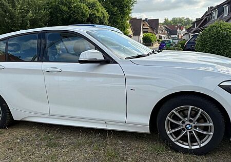 BMW 114i Sport Line Sport Line