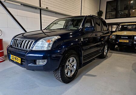 Toyota Land Cruiser 3.0 D-4D