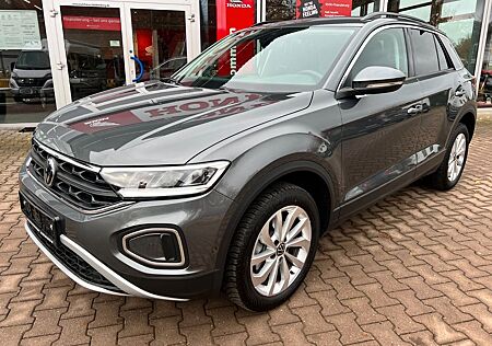 VW T-Roc Volkswagen 1.5 TSI DSG LED ACC NAVI APP RFK KESSY 17"