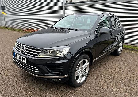 VW Touareg Volkswagen 3.0 V6 TDI SCR Tiptronic BMT BlueMot...
