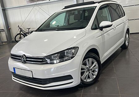 VW Touran Volkswagen 1.5 TSI Automatik **Panorama*Navi*SHZ**