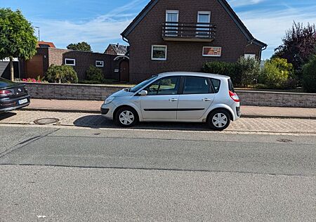 Renault Scenic Dynamique 1.6 16V Dynamique