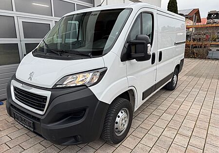 Peugeot Boxer L1H1 Premium HDI 120 wenig Km