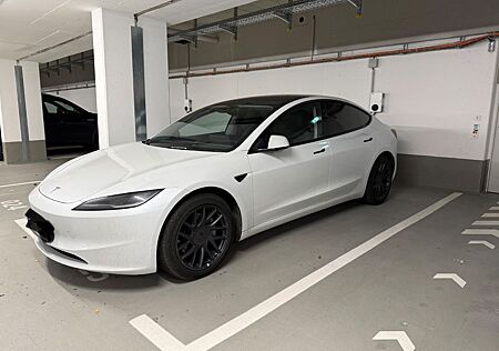 Tesla Model 3 gebraucht kaufen Tesla Model 3 Long Range Dual Motor, EZ 2024