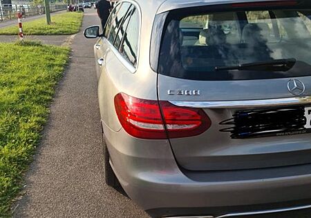 Mercedes-Benz C 300 T EXCLUSIVE Autom. EXCLUSIVE