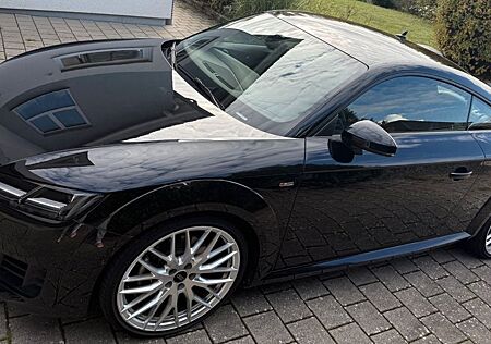 Audi TT Coupe 2.0 TFSI S tronic quattro - Vollausst.