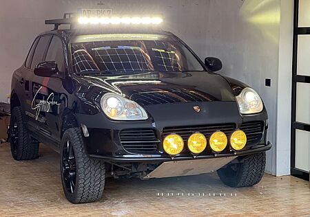 Porsche Cayenne S 4.5L V8 Fortrunner Adventure