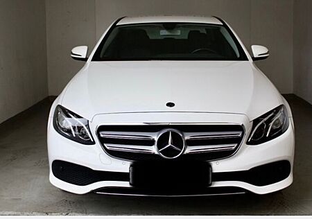 Mercedes-Benz 220 B d DCT -