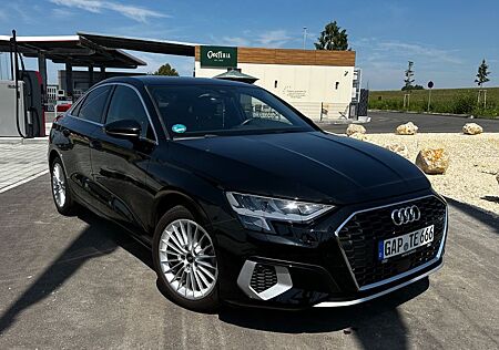 Audi A3 35 TFSI S tronic advanced Limousine advanced