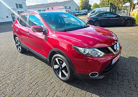Nissan Qashqai N-Connecta Panorama Autom AHK