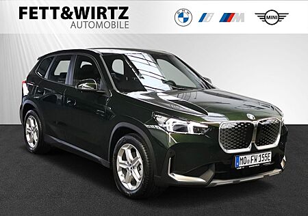 BMW iX1 eDrive20 Sportsitze|Parkass.|18"LM