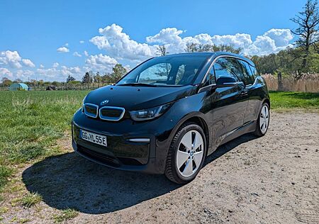 BMW i3 (120 Ah), 125kW - mit Wollstoff-/Naturleder