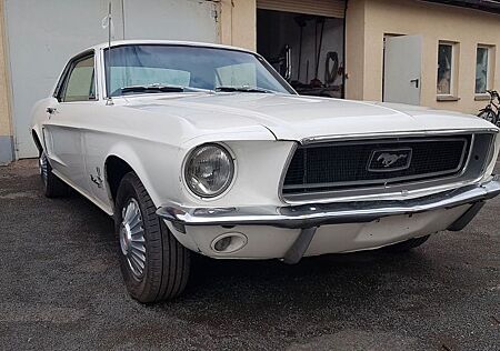 Ford Mustang 1968 V8 H-Kennzeichen