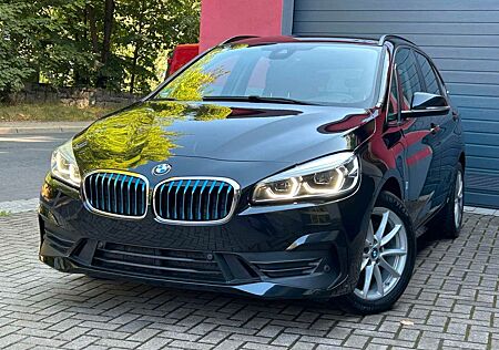 BMW 2er 225XE NEUE BATTERIE_LED_Keyless_Sportsitz_NAVI