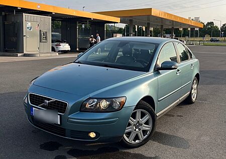 Volvo S40 Motor ist Generalüberholt 2.0 -