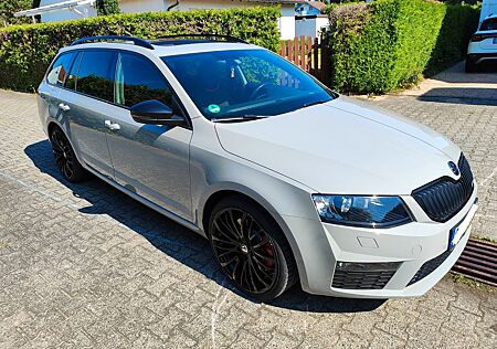 Skoda Octavia 2.0 TSI RS Combi RS