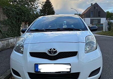 Toyota Yaris 1,0-l-VVT-i -