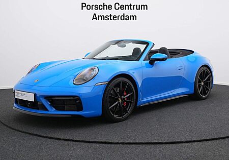 Porsche 992 Carrera 4S Cabrio