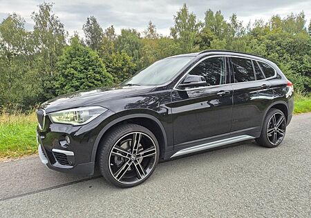BMW X1 xDrive20i X-Line Business AHZV Leder Alu 20