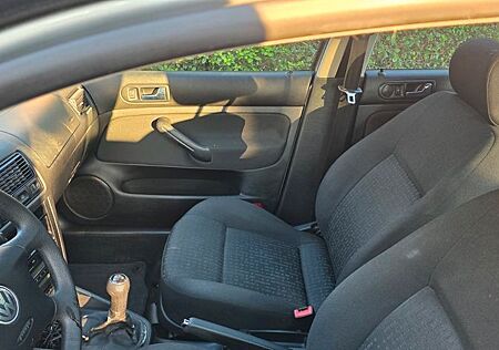 VW Golf Volkswagen 1.9TDI 74kW Champ Champ