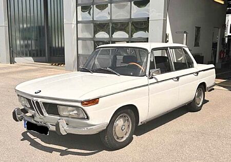 BMW 1800
