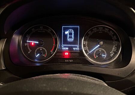 Skoda Rapid 1.0 TSI 81kW Active Active