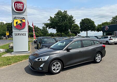 Ford Focus Turnier Cool & Connect Pano,Sitzheiz,UVM