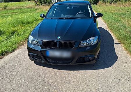 BMW 330i E90 N52B30 LCI Optik M-Paket, Xenon