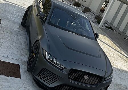Jaguar XE SV Project8 5.0 V8