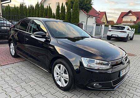 VW Jetta Volkswagen 1.4 TSI 110kW DSG BlueMotion Technology -