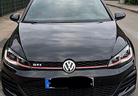 VW Golf Volkswagen 7 GTI 230 PS NonOPF Facelift Pano 8-Fach