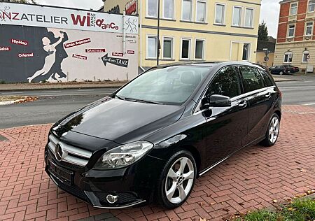 Mercedes-Benz B 200 CDI*Teilleder*Navi*SHZ*2xPDC*Scheckheft*