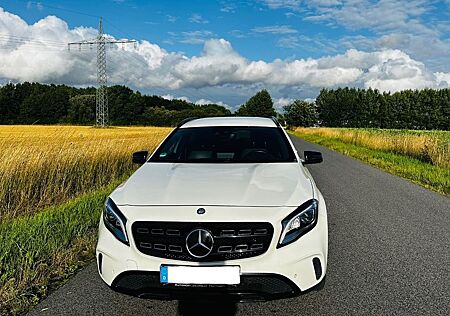 Mercedes-Benz GLA 220 d 4MATIC DCT -