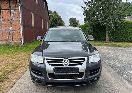 VW Touareg Volkswagen V6 TDI LEDER NAVI AHK 3.5T 10/26TÜV