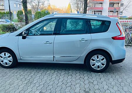 Renault Scenic 3 Bose Edition ENERGY TCe 115 Start & S..