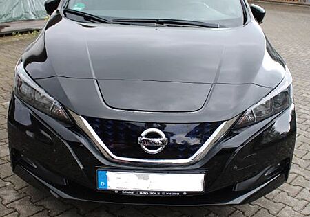 Nissan Leaf 150 PS 40KWH ZE1