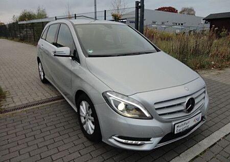 Mercedes-Benz B 200 B -Klasse,Navi,Xenon,Automatik