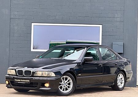 BMW 520i M-Paket ab Werk Xenon,PDC,Sportsitze