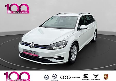 VW Golf Volkswagen Variant VII Comfortline 1,5 TSI NAVI+SHZ+PD