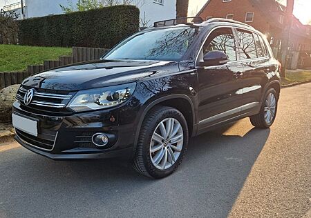 VW Tiguan Volkswagen 2.0 TDI Allrad Cup Xenon SHZ Navi PDC