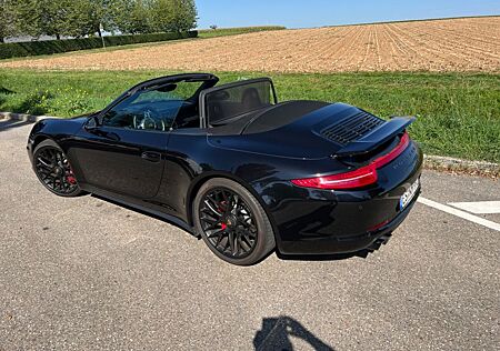 Porsche 911 Urmodell 911 Carrera 4 GTS Cabrio Sportabgas Bose .....