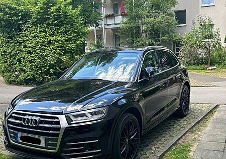 Audi Q5 2.0 TFSI S tronic quattro sport sport
